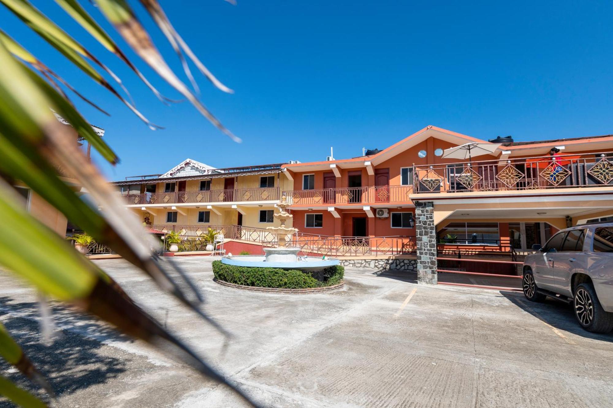 Vivy Hill'S Hotel Port-au-Prince Luaran gambar
